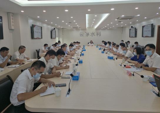 学习讲坛图片1.jpg